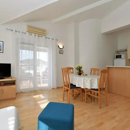 Divna Apartment Betina (Sibenik-Knin)