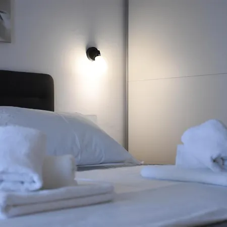 Divna * Betina (Sibenik-Knin)