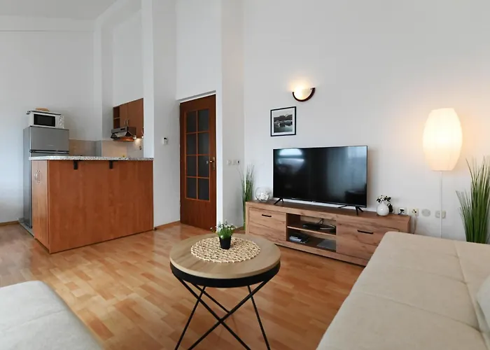 Divna Lägenhet Betina (Sibenik-Knin)