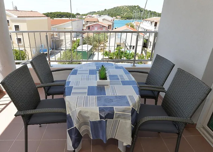 Lägenhet Divna Betina (Sibenik-Knin)